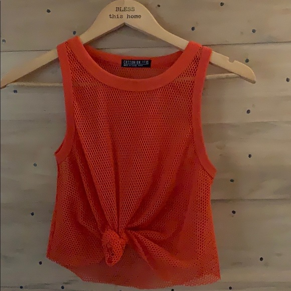 Crop top - Picture 1 of 1